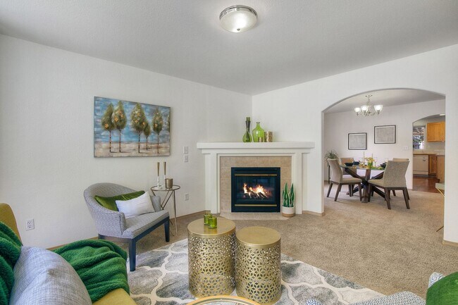 Building Photo - Main floor master - A/C home with 4 bedrooms formal living/dining and great room! Olympia School ...