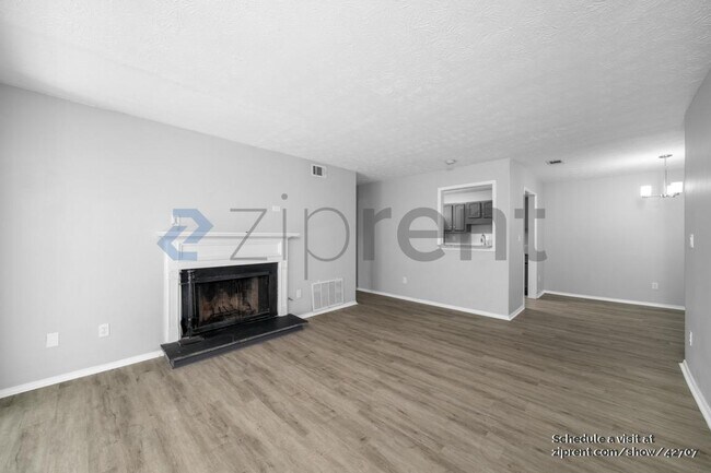 Building Photo - 1504 Augusta Dr