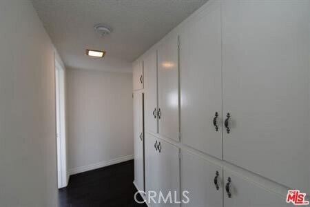 Building Photo - 1729 S Alma St