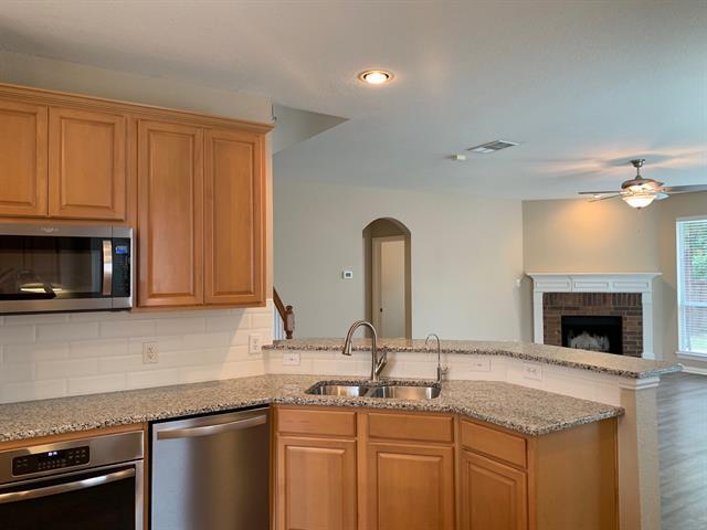 Building Photo - 2644 Dunbar Dr