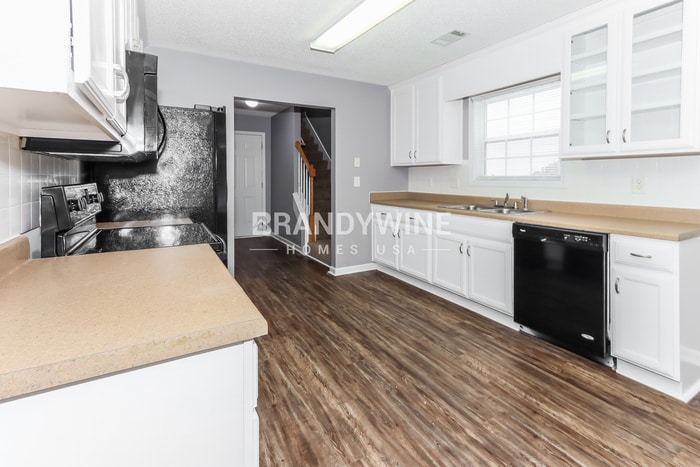 Building Photo - 339 Peachtree Cir