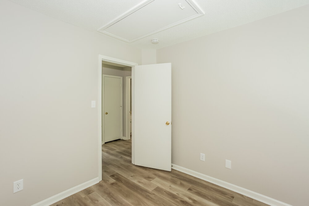 Building Photo - 10433 Battle Ct
