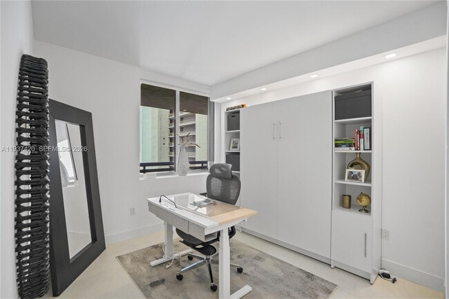 Building Photo - 16385 Biscayne Blvd