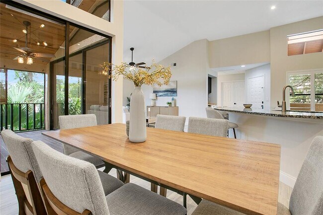 Building Photo - 1227 Salerno Ct