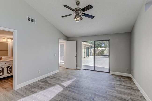 Building Photo - 5518 Golden Eagle Cir