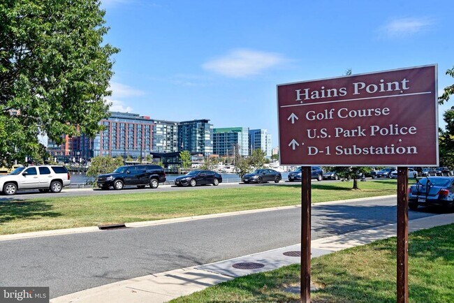 Building Photo - 73 G St SW