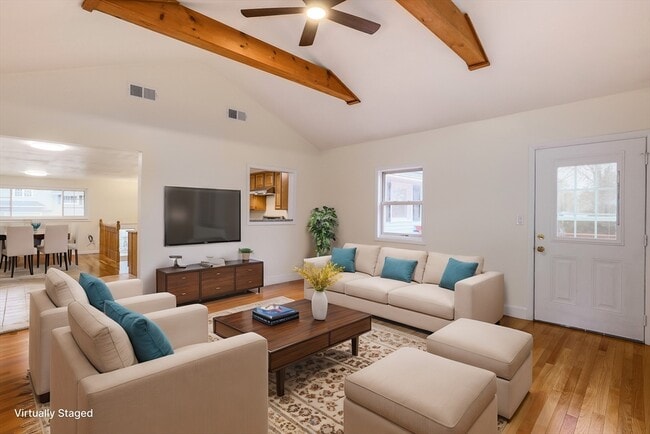 Building Photo - 8 Leonard Dr