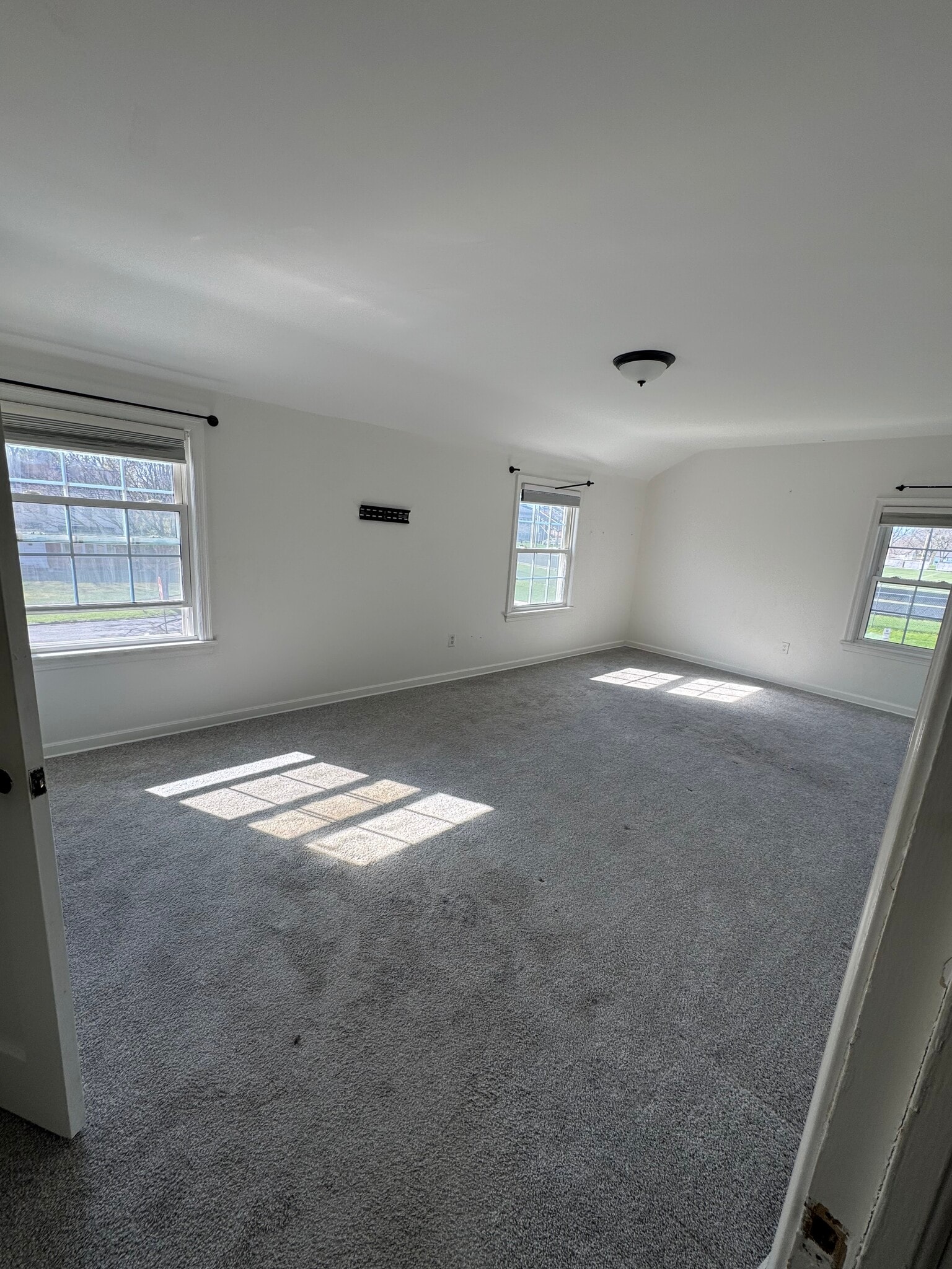 Building Photo - 1435 Grenleigh Rd