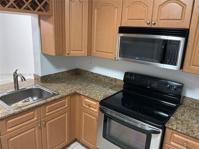 Building Photo - 6051 10th Ave N