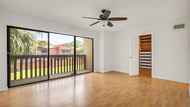 Building Photo - 7123 SW 115th Pl