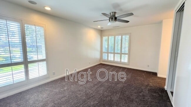 Building Photo - 2620 Vista Del Oro