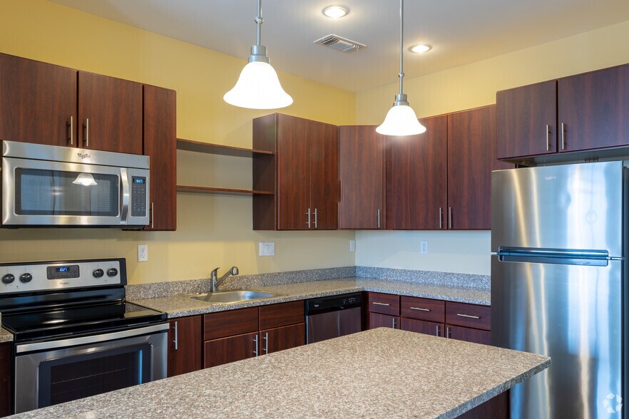 Tara Heights Apartments 8 Digital Dr Nashua NH 03062 Apartment Finder