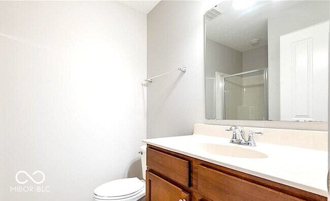 Building Photo - 9008 Rider Dr