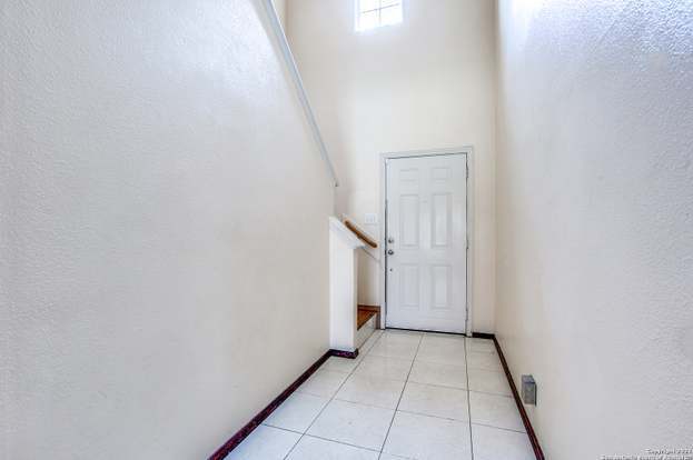 Building Photo - 5519 Red Canyon