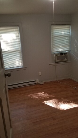 First Bedroom - 11 Shetucket Ave