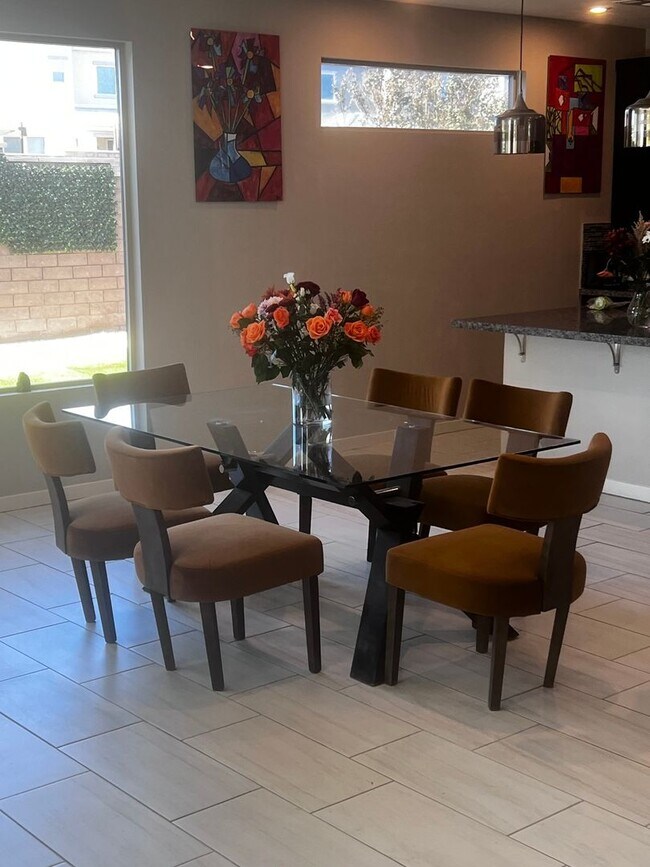 Building Photo - Spacious 3BR House in North Las Vegas