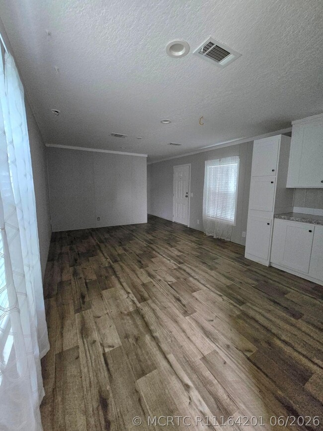 Building Photo - 4649 NW 30th St