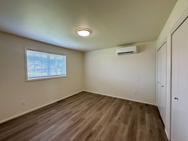 Building Photo - 905 Nooksack Rd