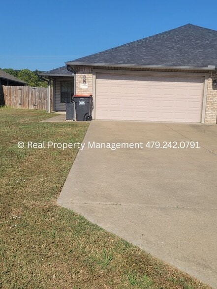 Primary Photo - 2500 Dora Rd