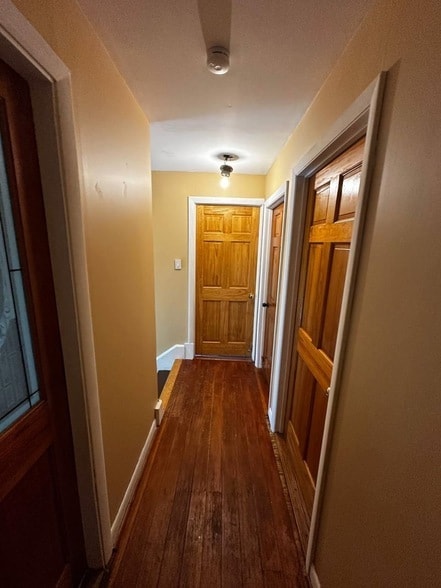 Building Photo - 51 Church St