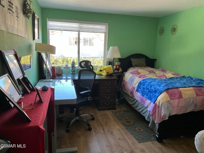 Building Photo - 729 Triunfo Canyon Rd