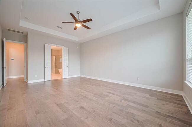 Building Photo - 1322 McMurtry Ridge Dr