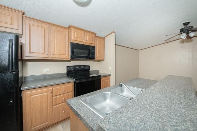 Building Photo - 2833 Bobville Rd