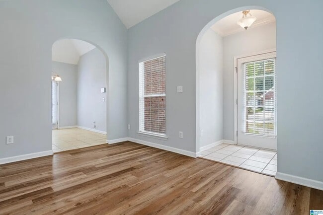 Building Photo - Magnolia Trail