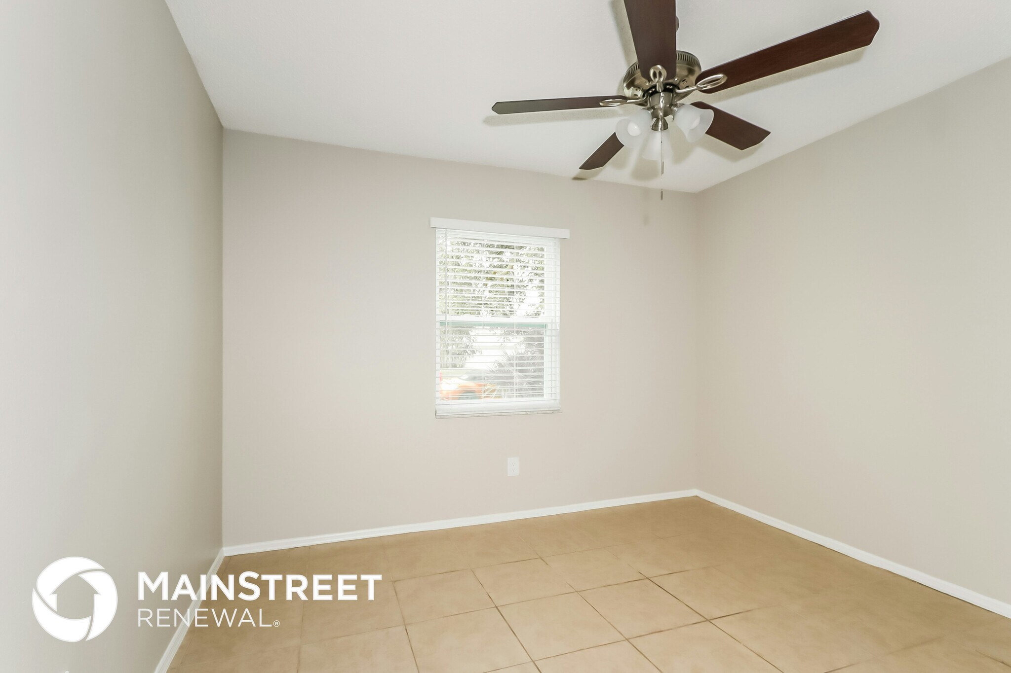 Building Photo - 2831 SE Melaleuca Blvd