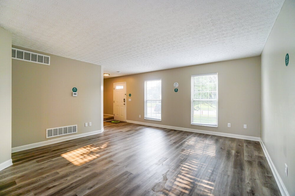 Building Photo - 810 Sumter St