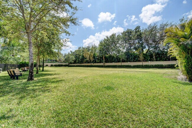 Building Photo - 10247 Isle Wynd Ct