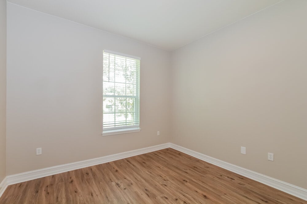 Building Photo - 3303 Primrose Willow Dr