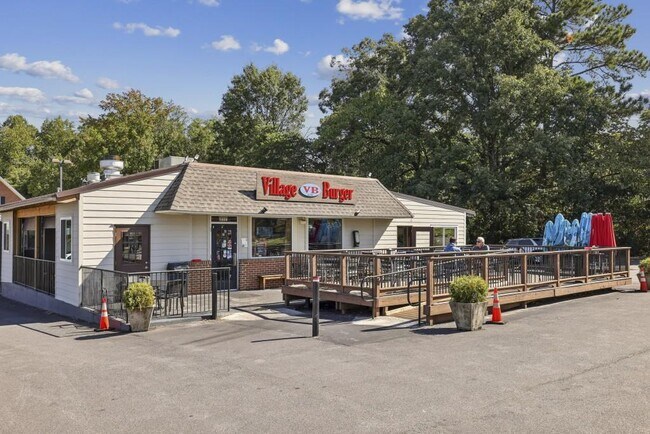 Building Photo - 4972 Vermack Rd