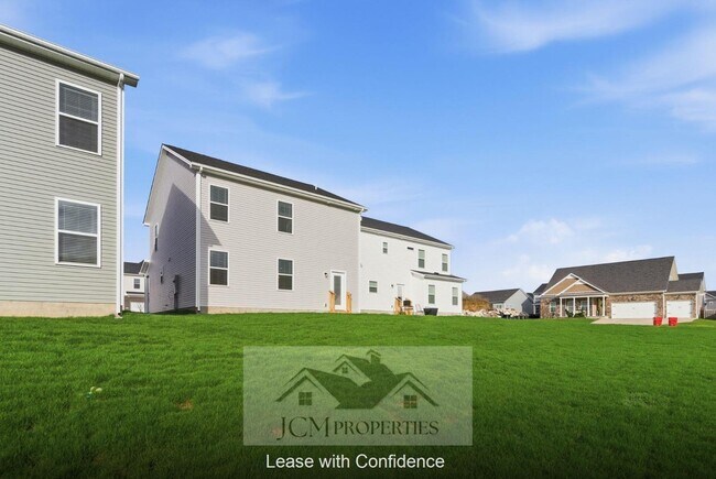 Building Photo - 105 Lambert Fld