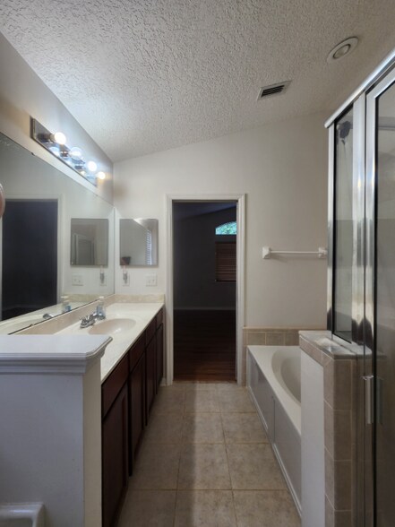 Building Photo - 6126 Morse Glen Ct