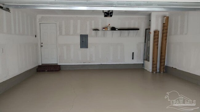 Building Photo - 3492 Quail Dr