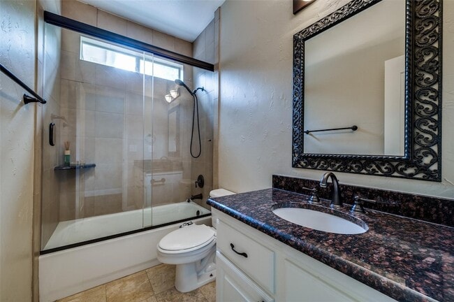 Building Photo - 4621 Hinton Dr