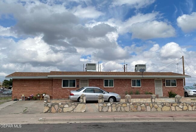 Building Photo - 4201 Edgar Park Ave