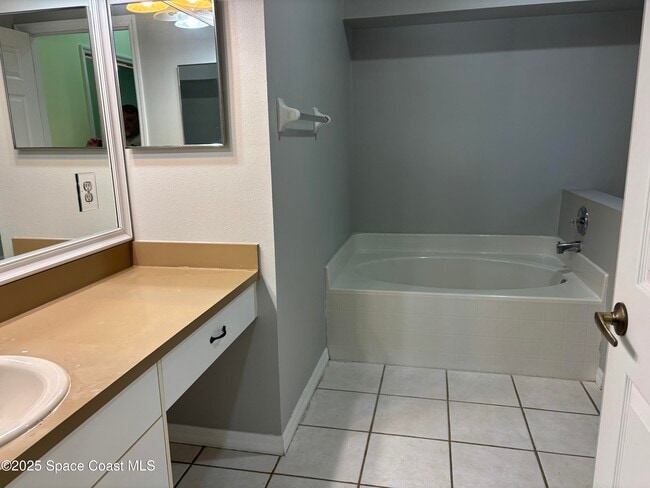 Building Photo - 2346 White Sands Ct NE