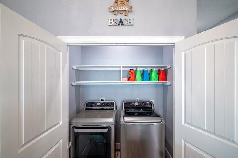 Building Photo - 413 Pompano Ln