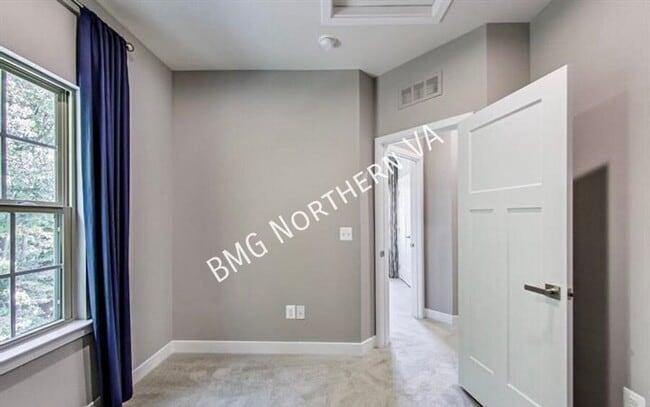 Building Photo - 4511 Joseph Bristow Ln