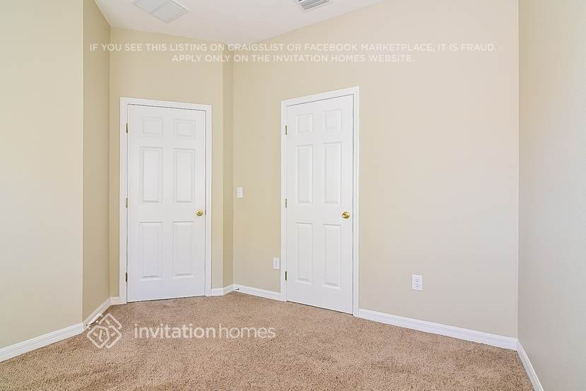 Building Photo - 7610 Wood Violet Dr