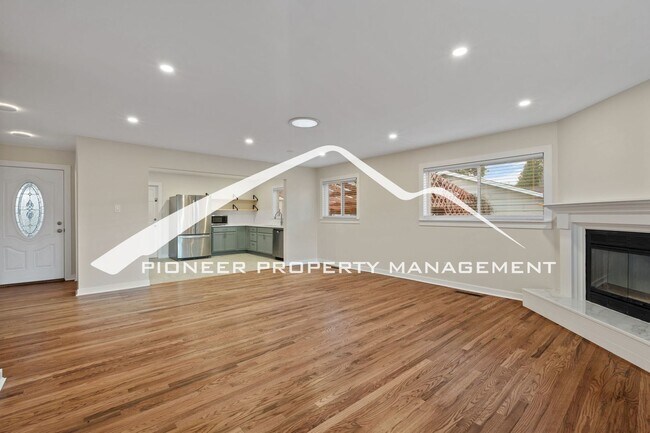 Building Photo - Beautifully Renovated Ranch Home with 2 Car Garage, AC, Garden Space & Prime Location