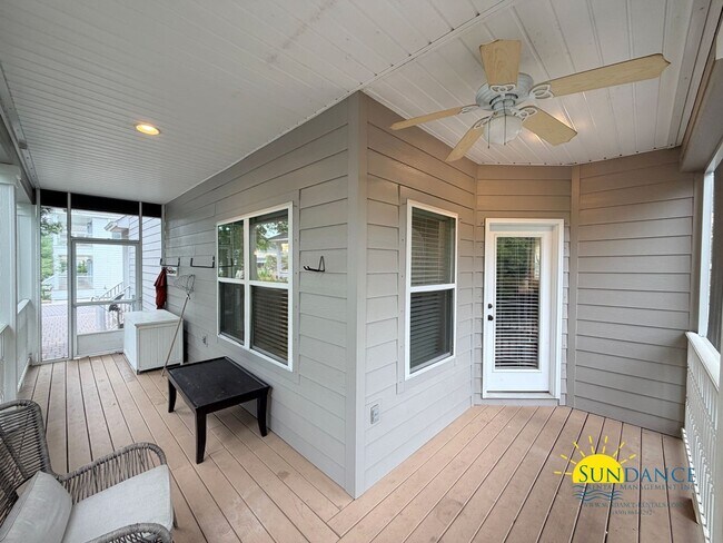 Building Photo - 137 Golf Villa Dr
