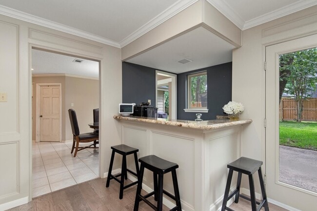 Building Photo - 16130 Hexham Dr