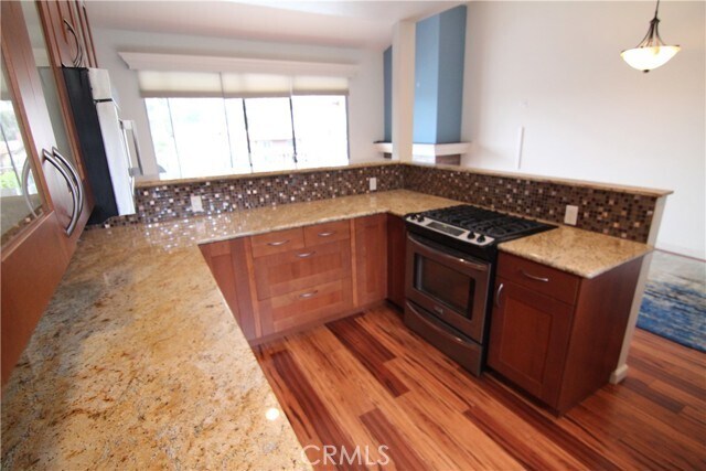 Building Photo - 4637 Park Dr