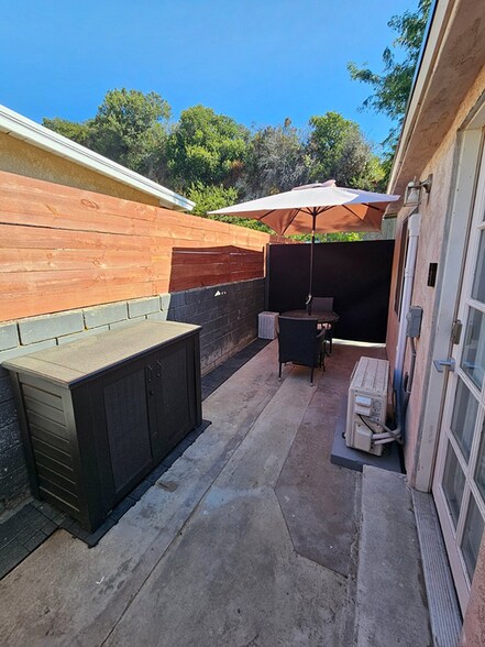 Building Photo - 6339 Jeff St