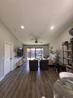 Building Photo - 10267 Boca Bend W