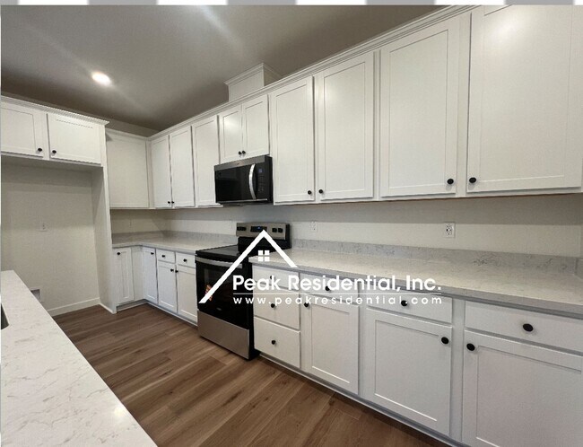 Building Photo - New Elk Grove 3bd/2ba Home near Big Horn & Poppyridge Rd