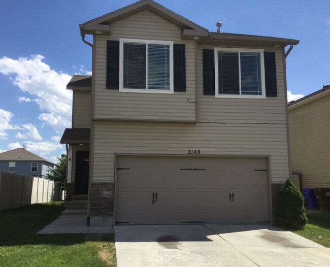 Primary Photo - 2148 Revere Way